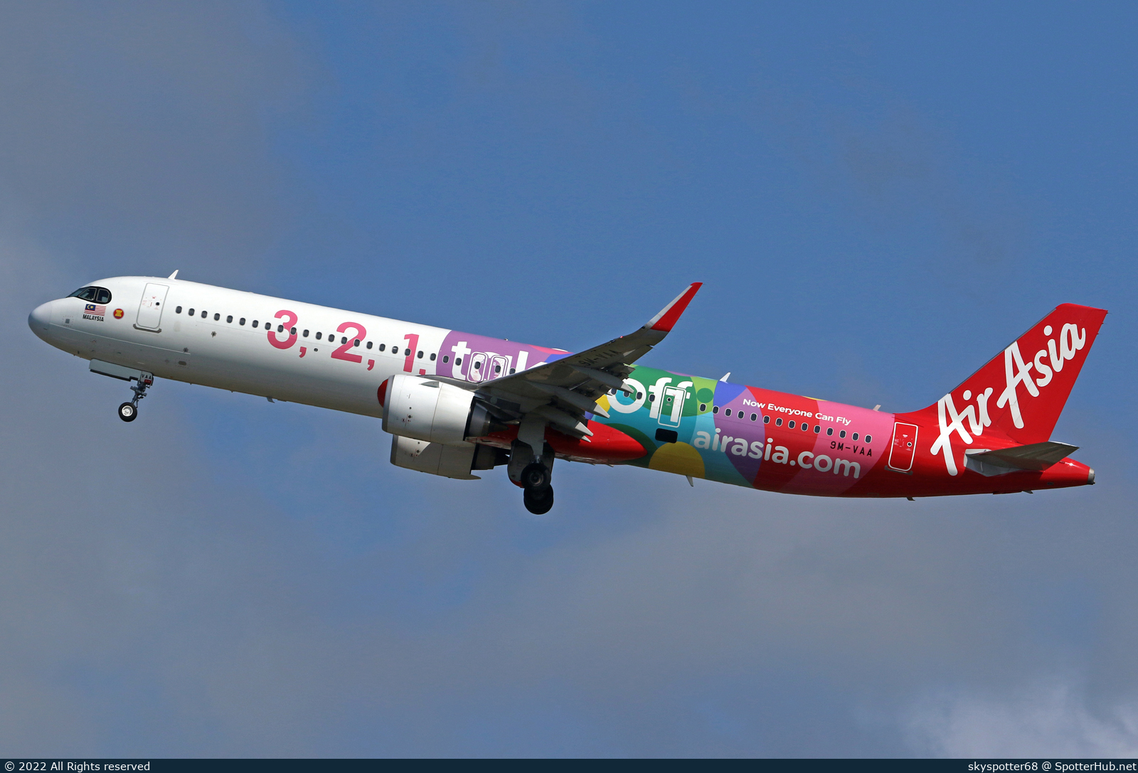 Photo of 9M-VAA - Airbus A321-251NX operated by AirAsia