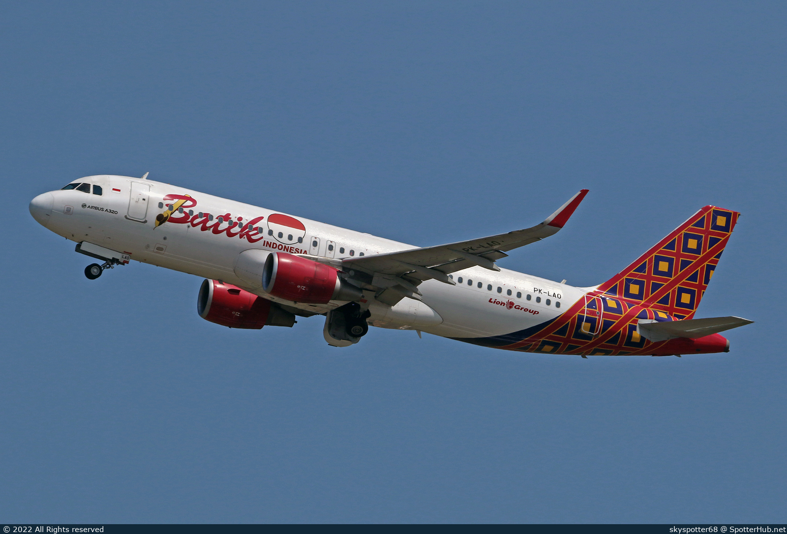Photo of PK-LAO - Airbus A320-214 operated by Batik Air