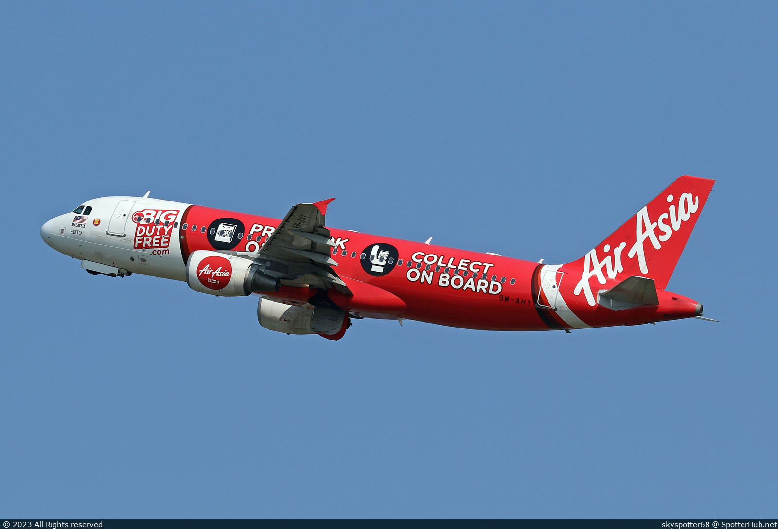 Photo of 9M-AHY - Airbus A320-216 operated by AirAsia