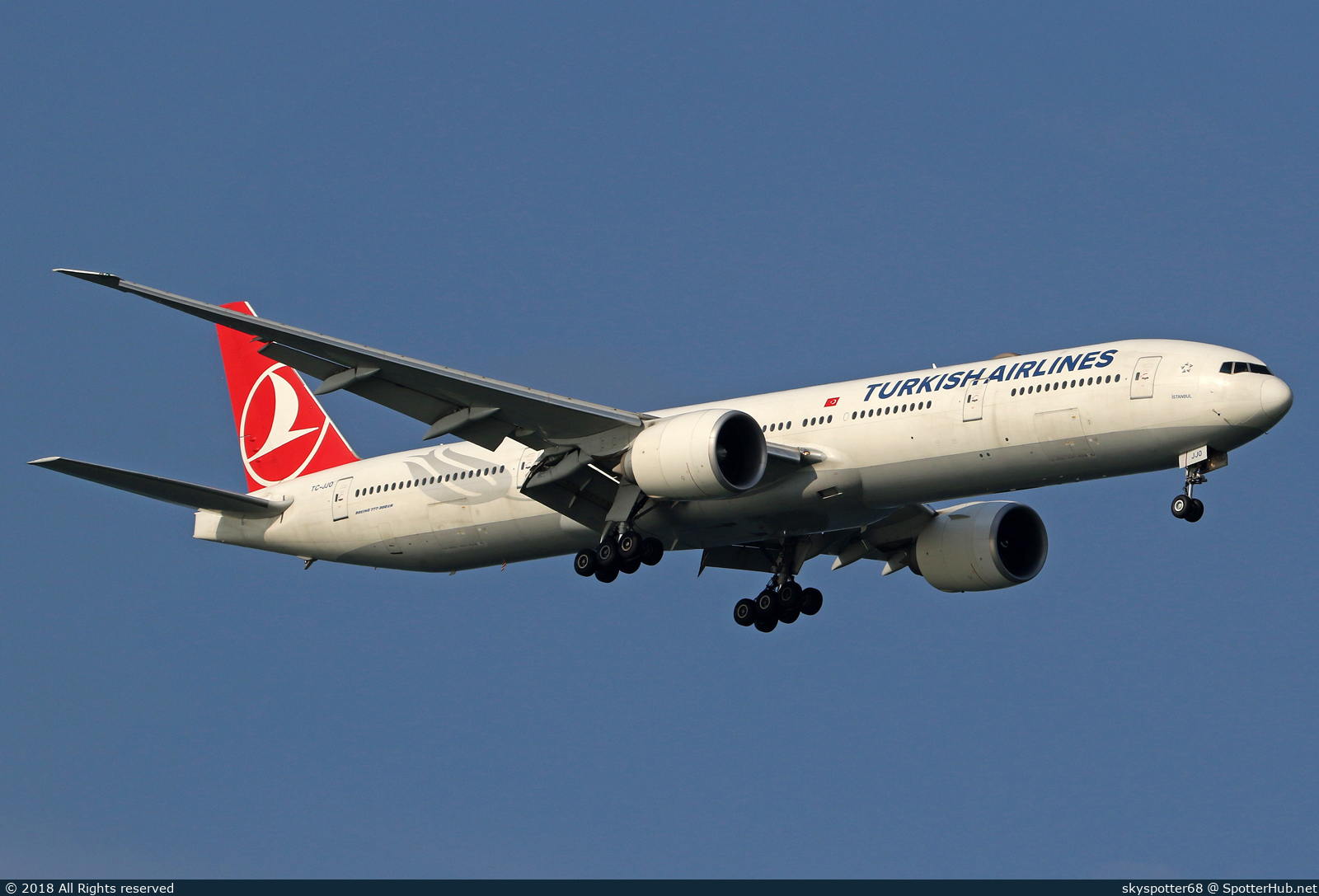Photo of TC-JJO - Boeing 777-3F2(ER) operated by Turkish Airlines