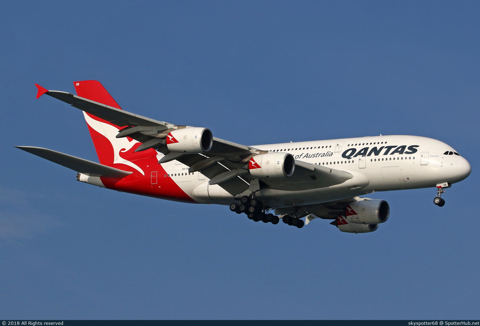 Photo of VH-OQB - Airbus A380-842 operated by Qantas