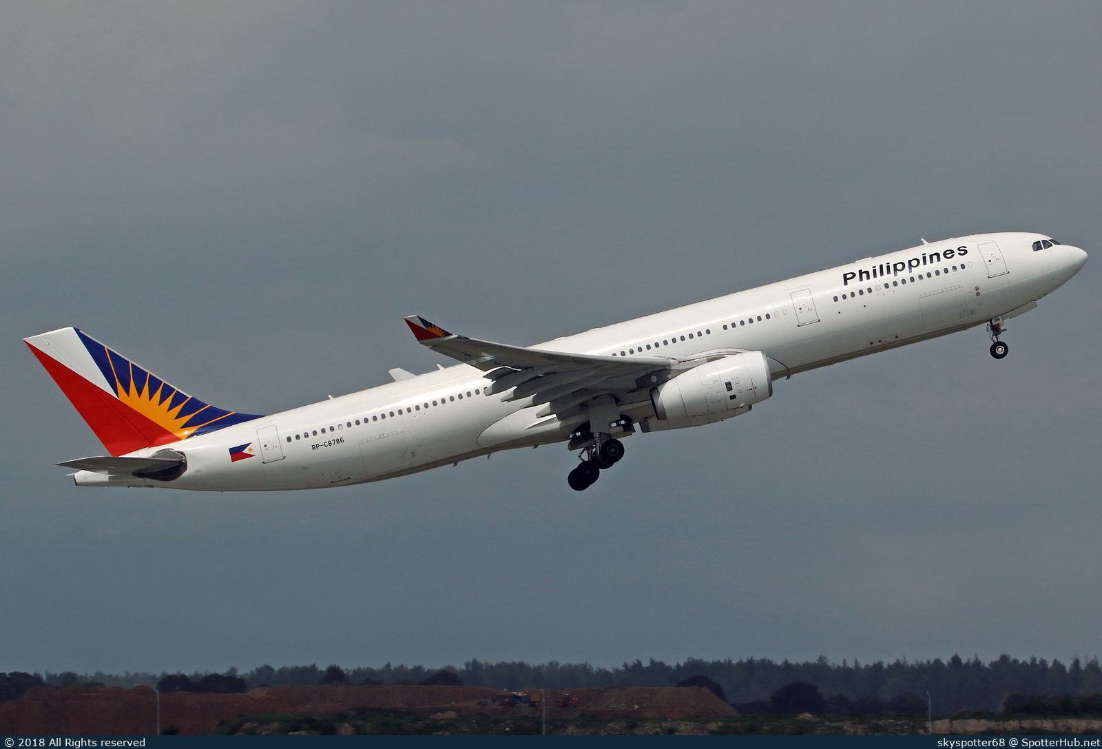 Photo of RP-C8786 - Airbus A330-343 operated by Philippine Airlines