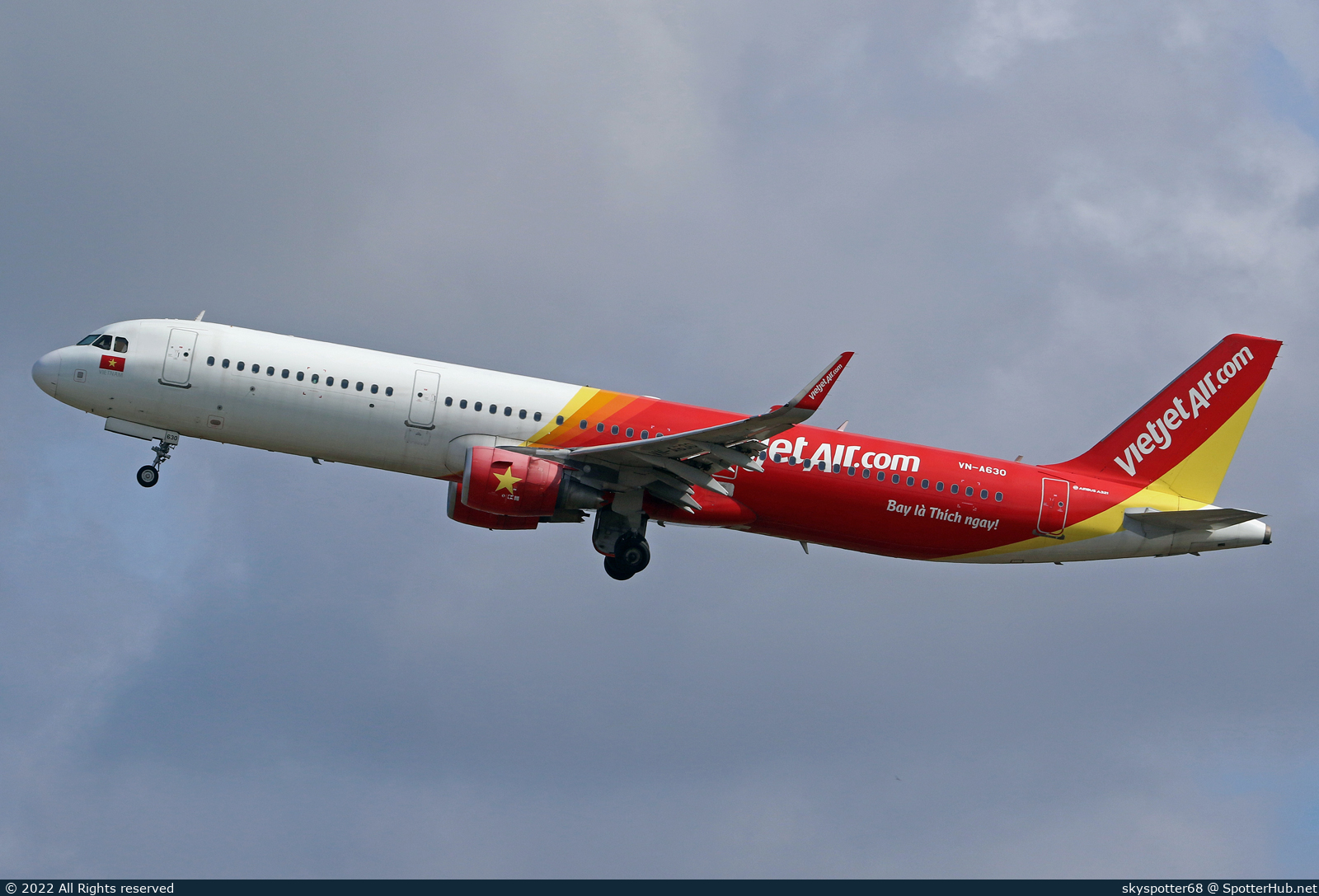 Photo of VN-A630 - Airbus A321-211 operated by VietJet Air