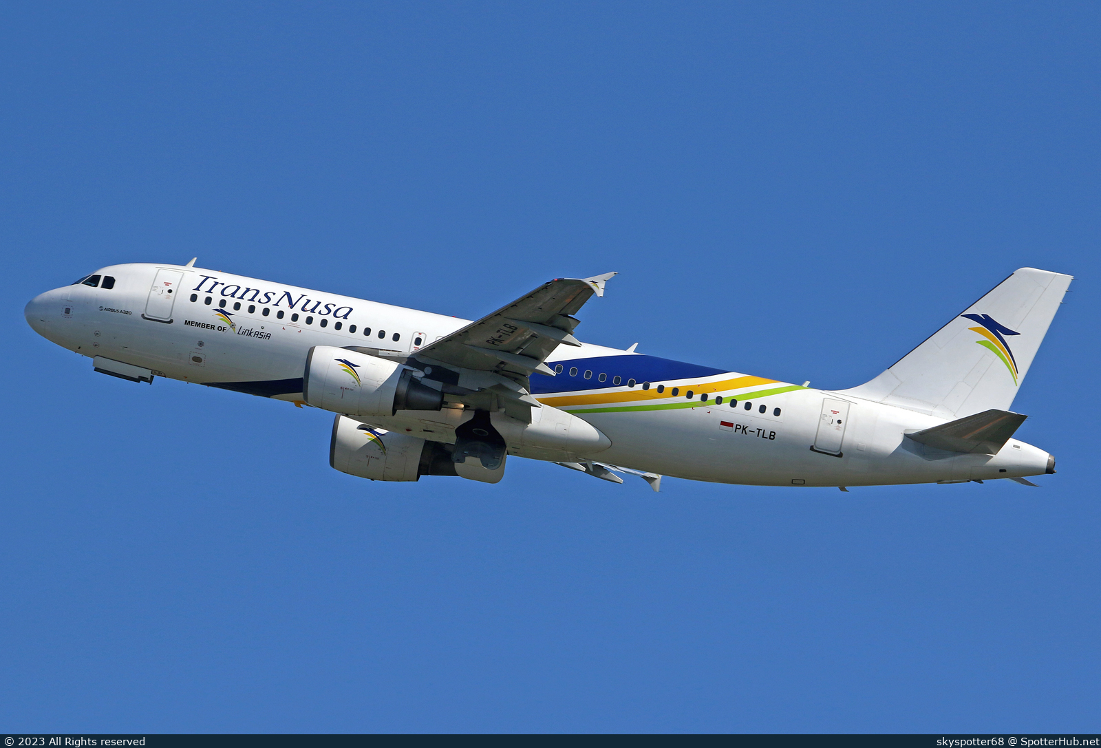 Photo of PK-TLB - Airbus A320-214 operated by TransNusa