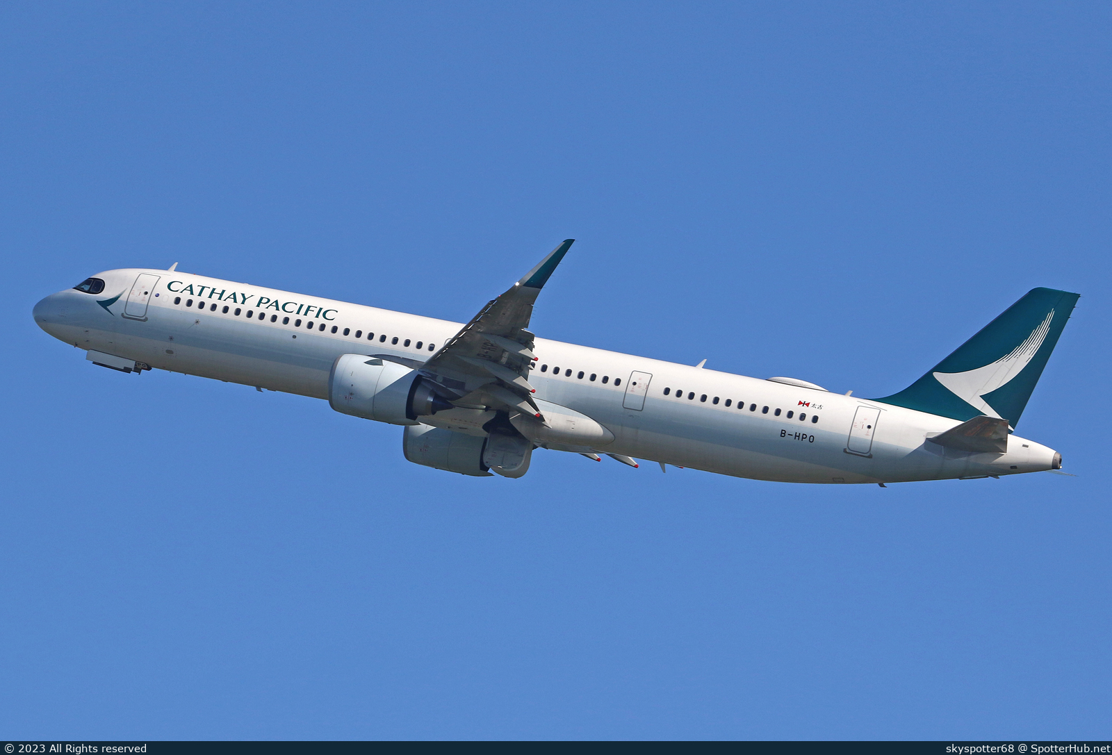Photo of B-HPO - Airbus A321-251NX operated by Cathay Pacific Airways
