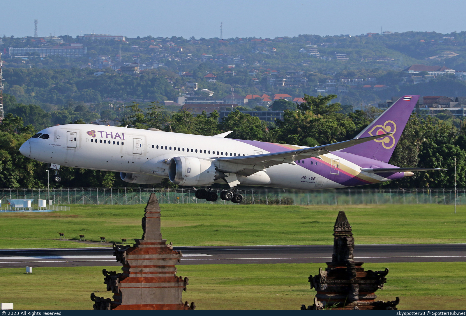 Photo of HS-TQE - Boeing 787-8 Dreamliner operated by Thai Airways International