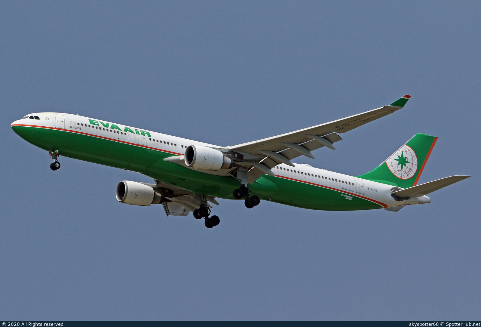 Photo of B-16335 - Airbus A330-302 operated by EVA Air