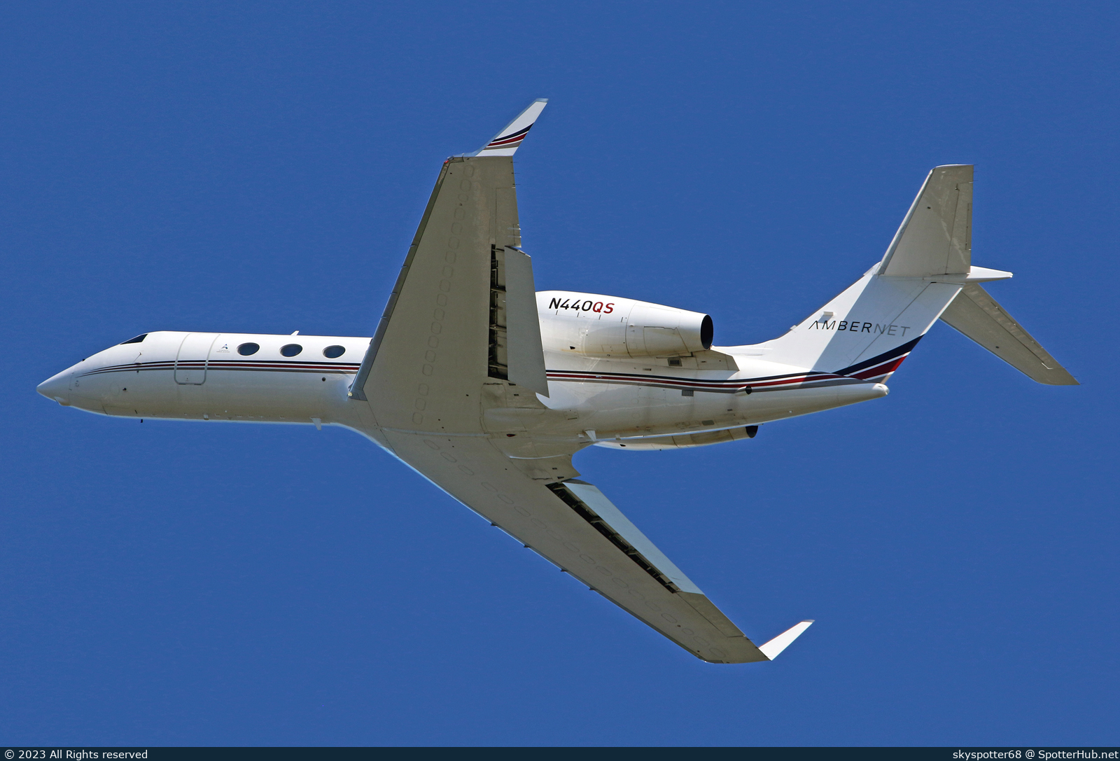 Photo of N440QS - Gulfstream GIV-X (G450) operated by Amber Aviation
