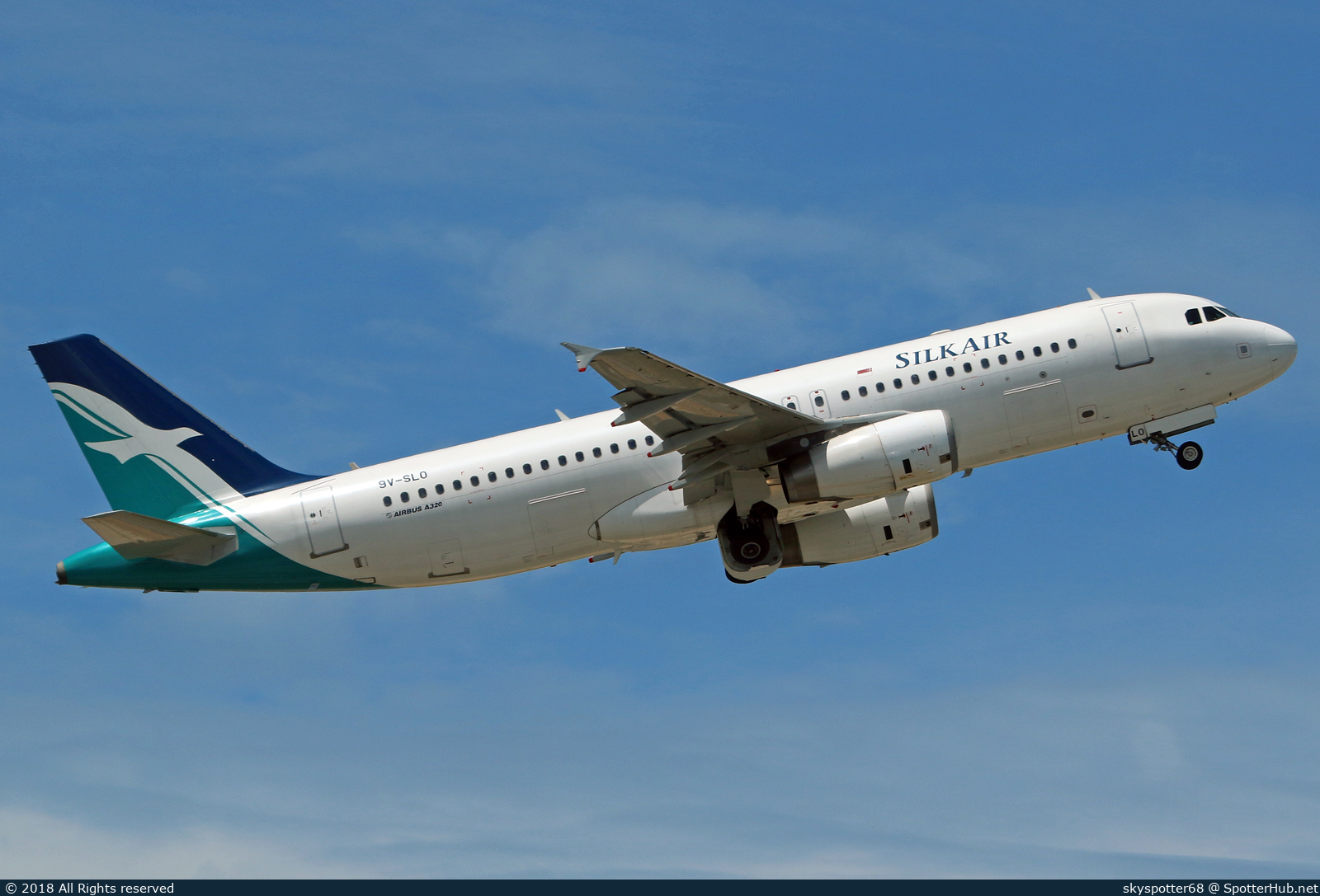 Photo of 9V-SLO - Airbus A320-233 operated by SilkAir