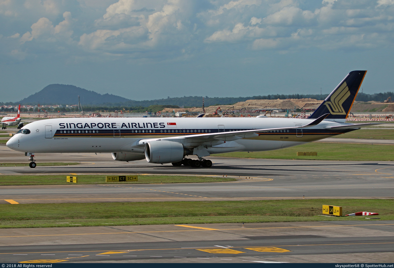 Photo of 9V-SMN - Airbus A350-941 operated by Singapore Airlines