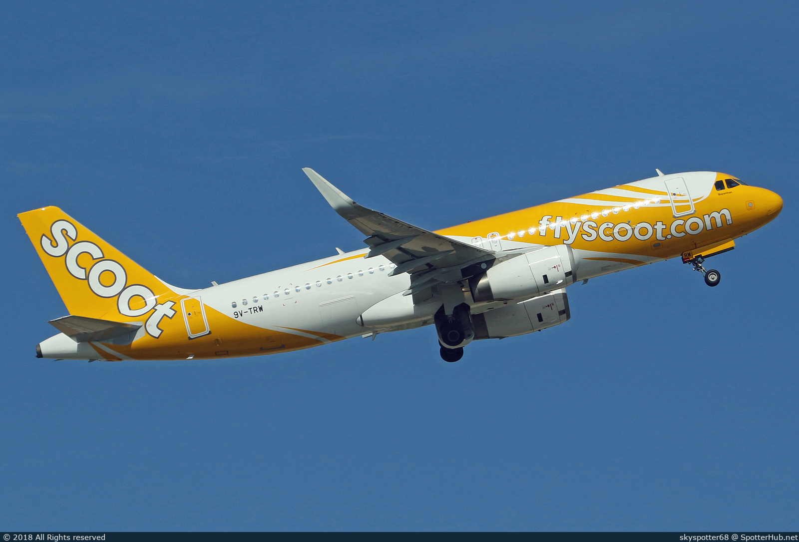 Photo of 9V-TRW - Airbus A320-232 operated by Scoot