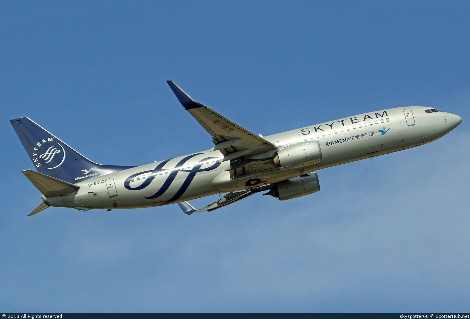 Photo of B-5633 - Boeing 737-85C operated by Xiamen Airlines