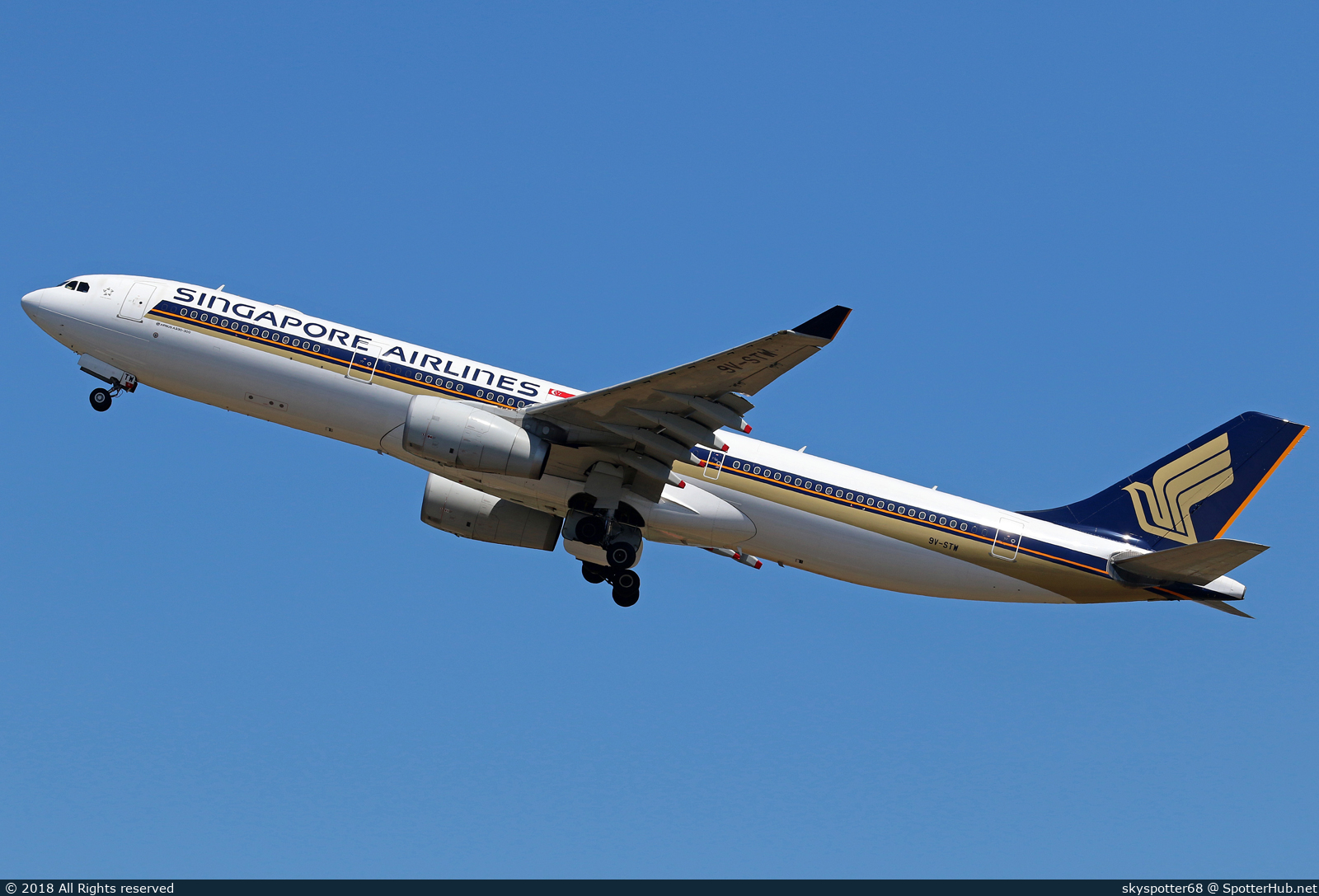 Photo of 9V-STW - Airbus A330-343 operated by Singapore Airlines