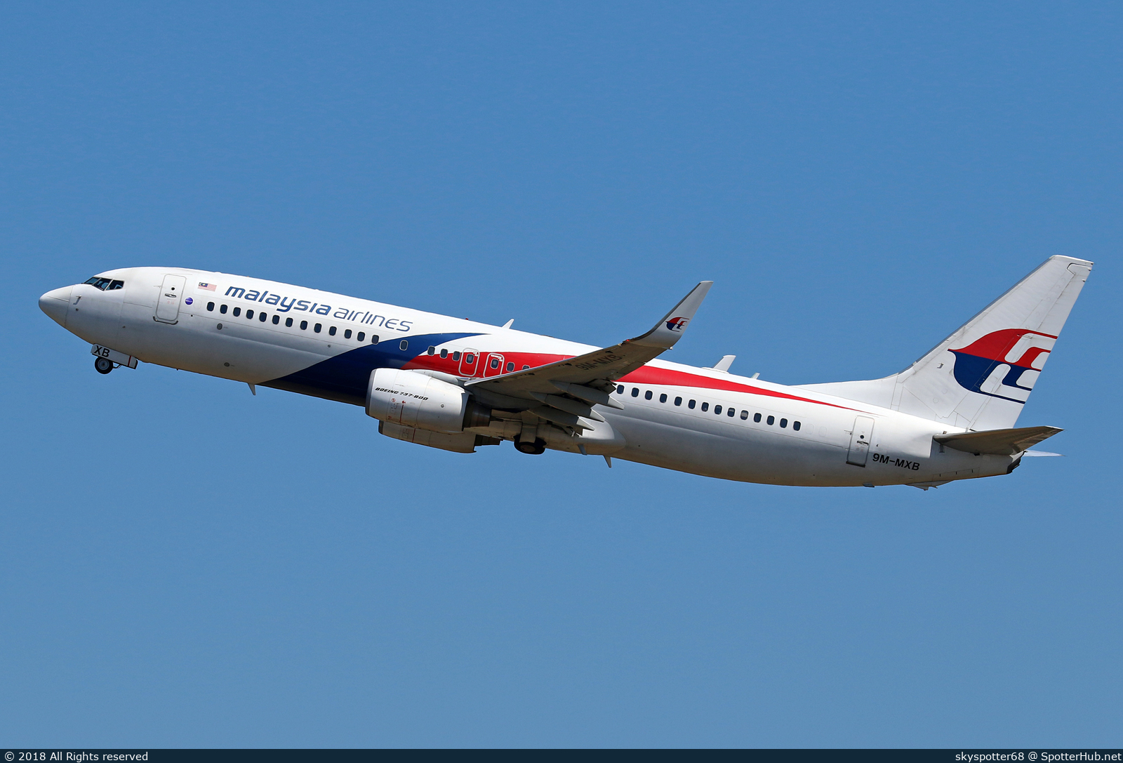 Photo of 9M-MXB - Boeing 737-8H6 operated by Malaysia Airlines