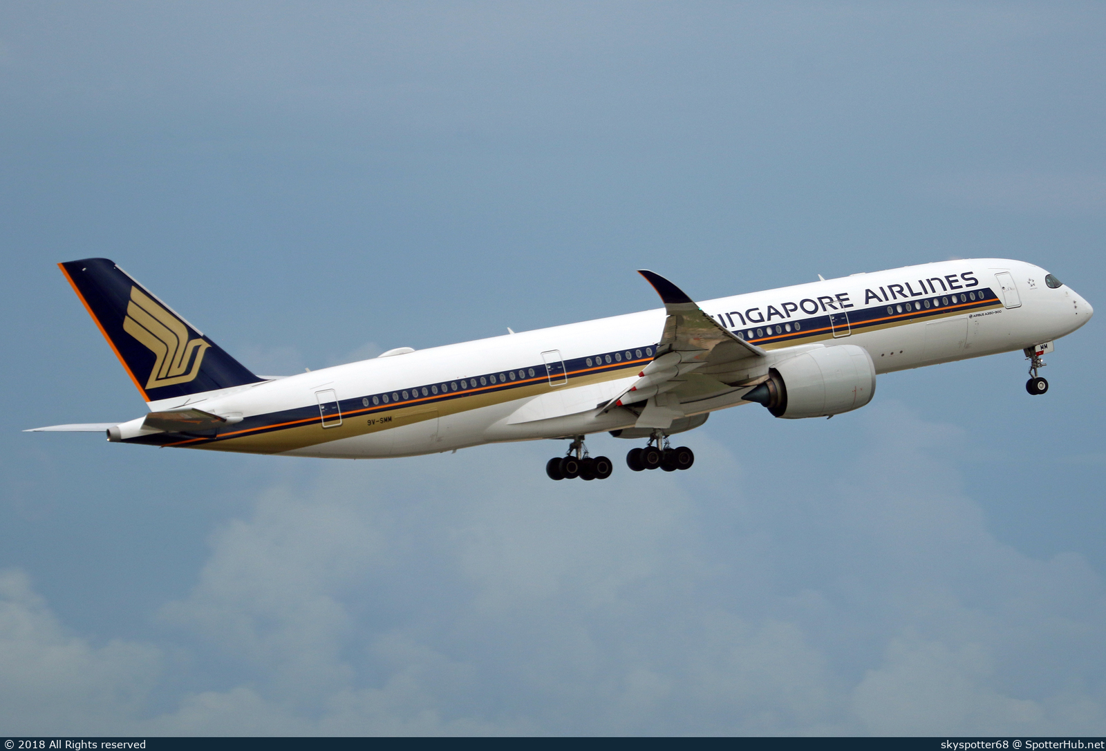 Photo of 9V-SMM - Airbus A350-941 operated by Singapore Airlines