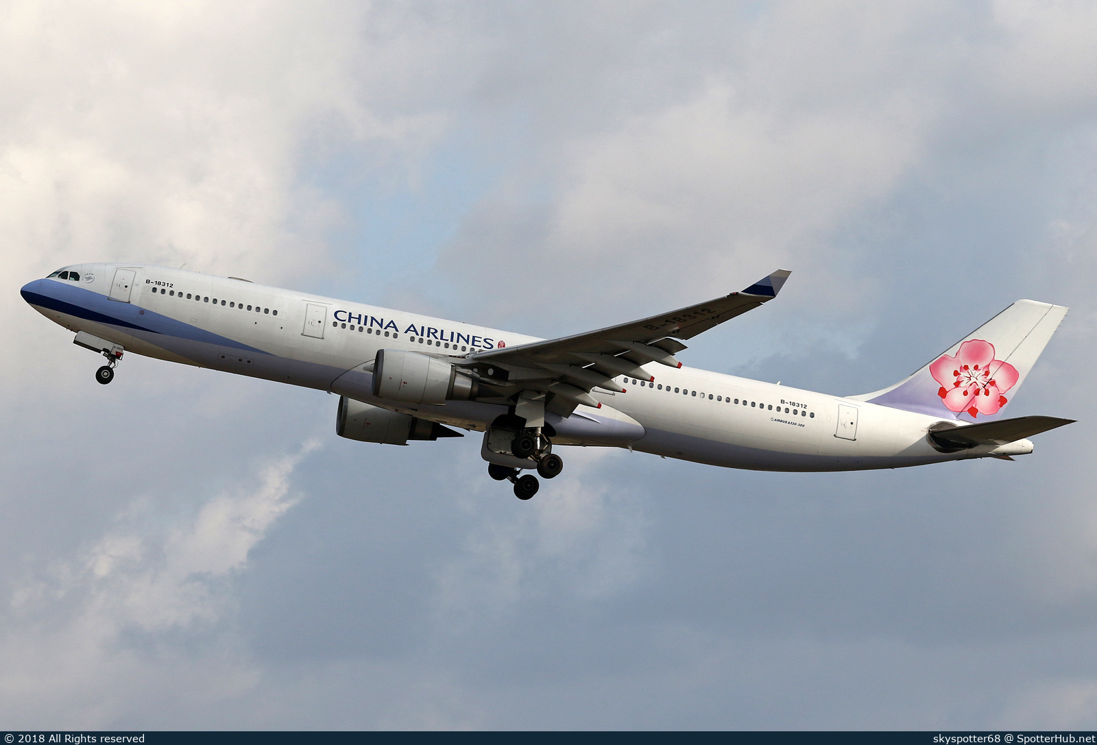 Photo of B-18312 - Airbus A330-302 operated by China Airlines