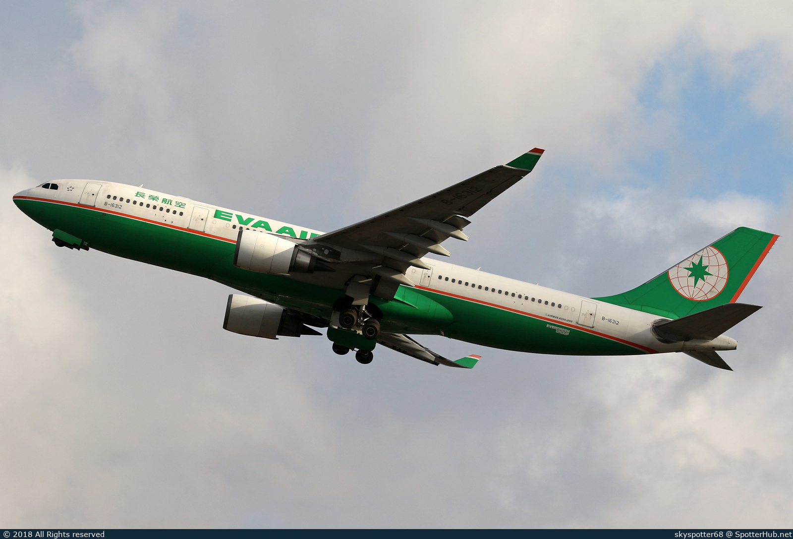 Photo of B-16312 - Airbus A330-203 operated by EVA Air