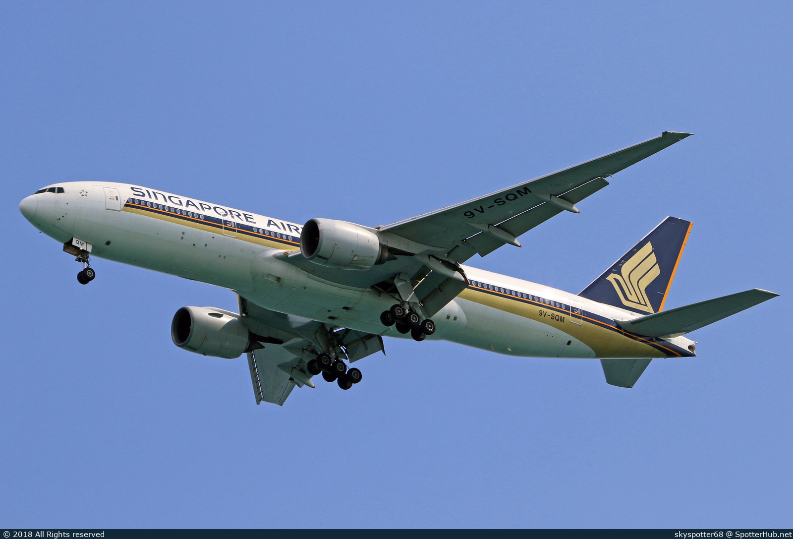 Photo of 9V-SQM - Boeing 777-212(ER) operated by Singapore Airlines