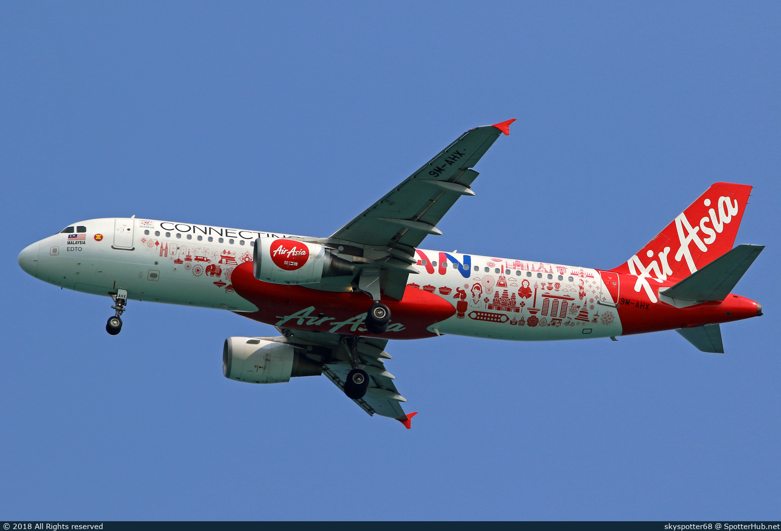 Photo of 9M-AHX - Airbus A320-216 operated by AirAsia