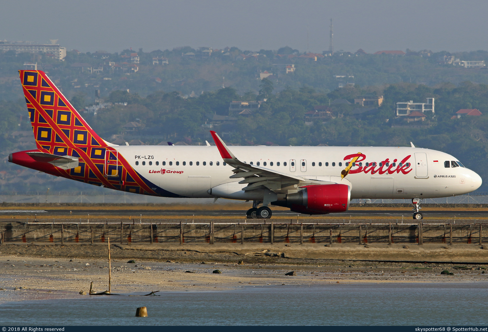Photo of PK-LZG - Airbus A320-214 operated by Batik Air