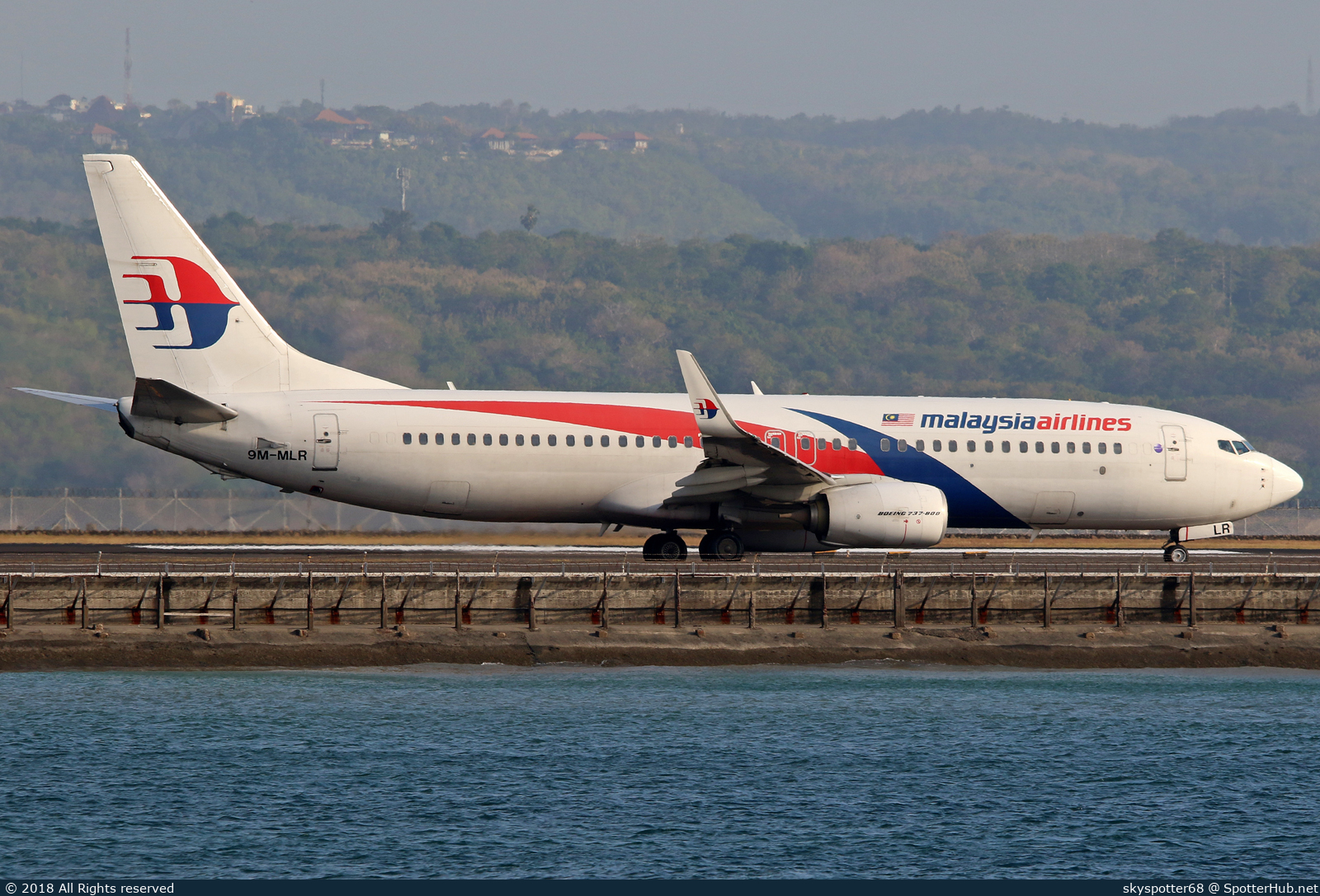 Photo of 9M-MLR - Boeing 737-8H6 operated by Malaysia Airlines