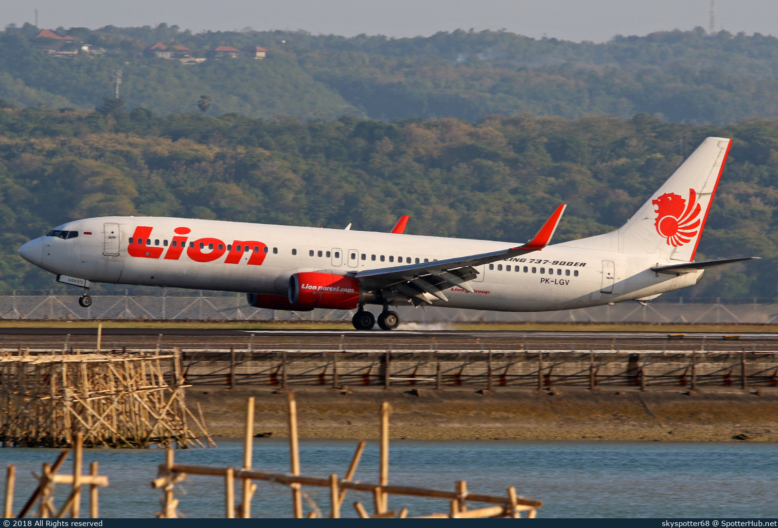 Photo of PK-LGV - Boeing 737-9GP(ER) operated by Lion Air