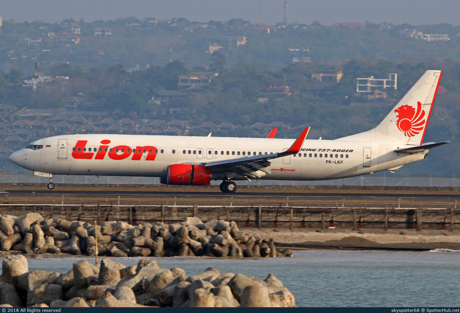 Photo of PK-LKF - Boeing 737-9GP(ER) operated by Lion Air
