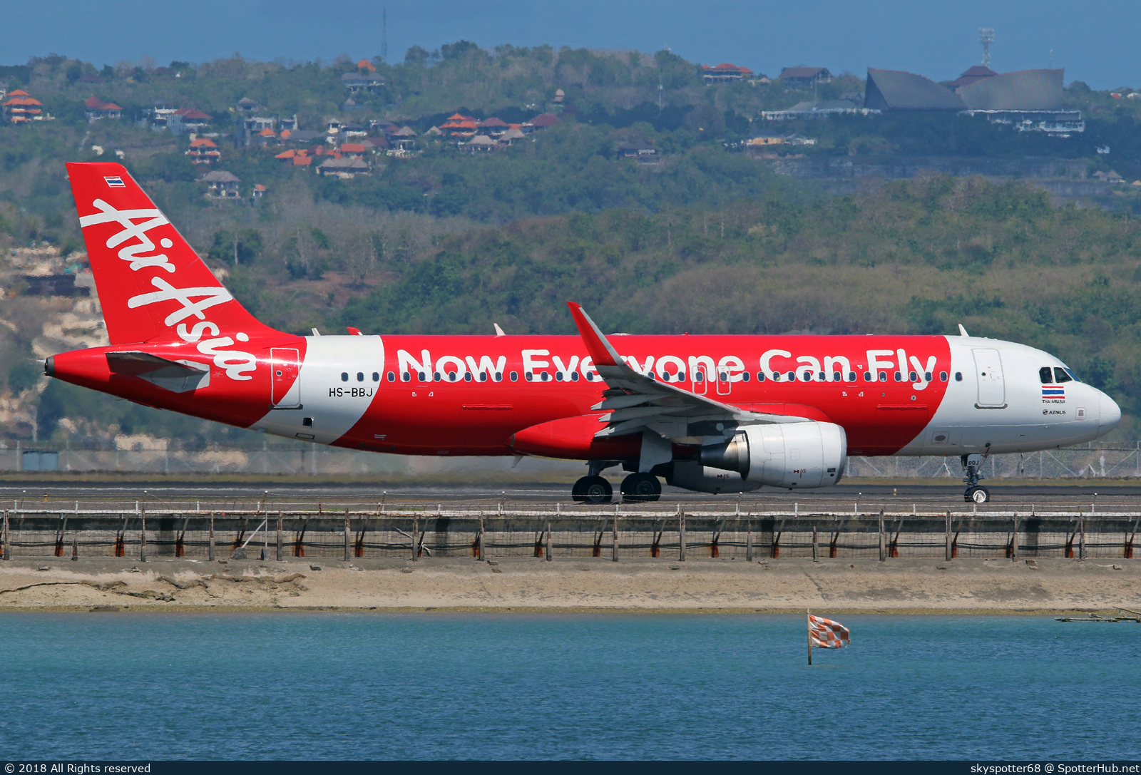 Photo of HS-BBJ - Airbus A320-216 operated by Thai AirAsia