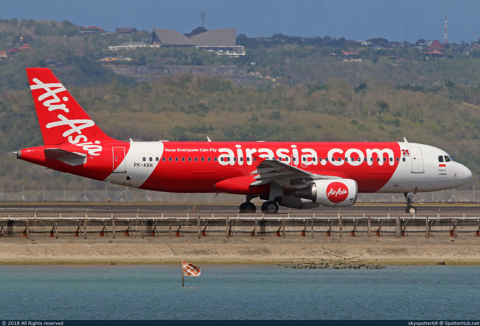 Photo of PK-AXH - Airbus A320-216 operated by Indonesia AirAsia