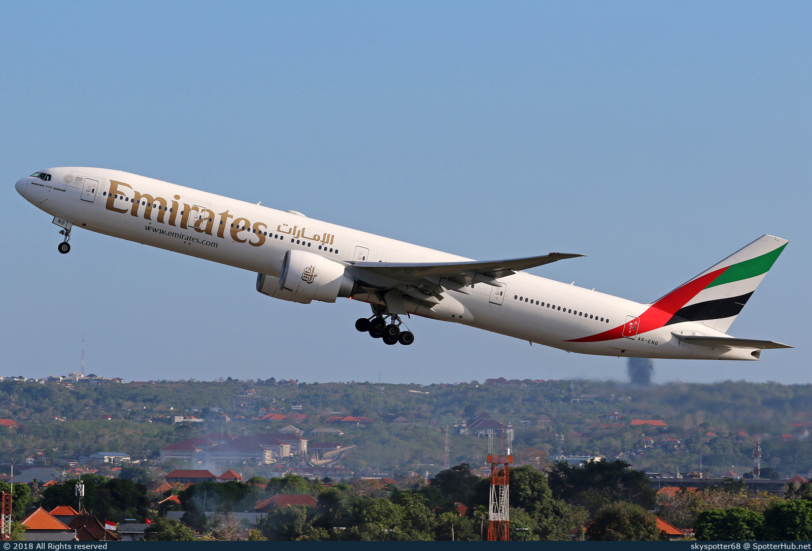 Photo of A6-ENO - Boeing 777-31H(ER) operated by Emirates