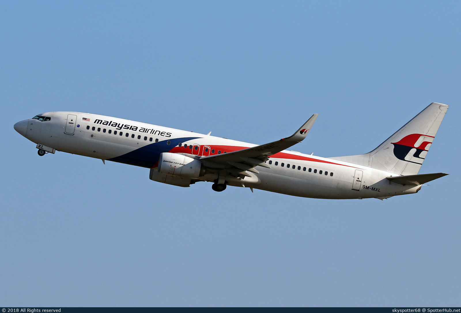 Photo of 9M-MXL - Boeing 737-8H6 operated by Malaysia Airlines