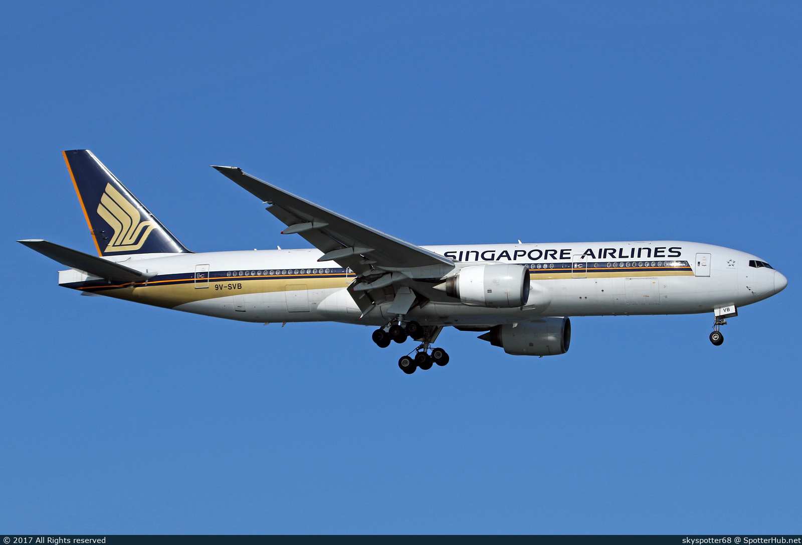 Photo of 9V-SVB - Boeing 777-212(ER) operated by Singapore Airlines