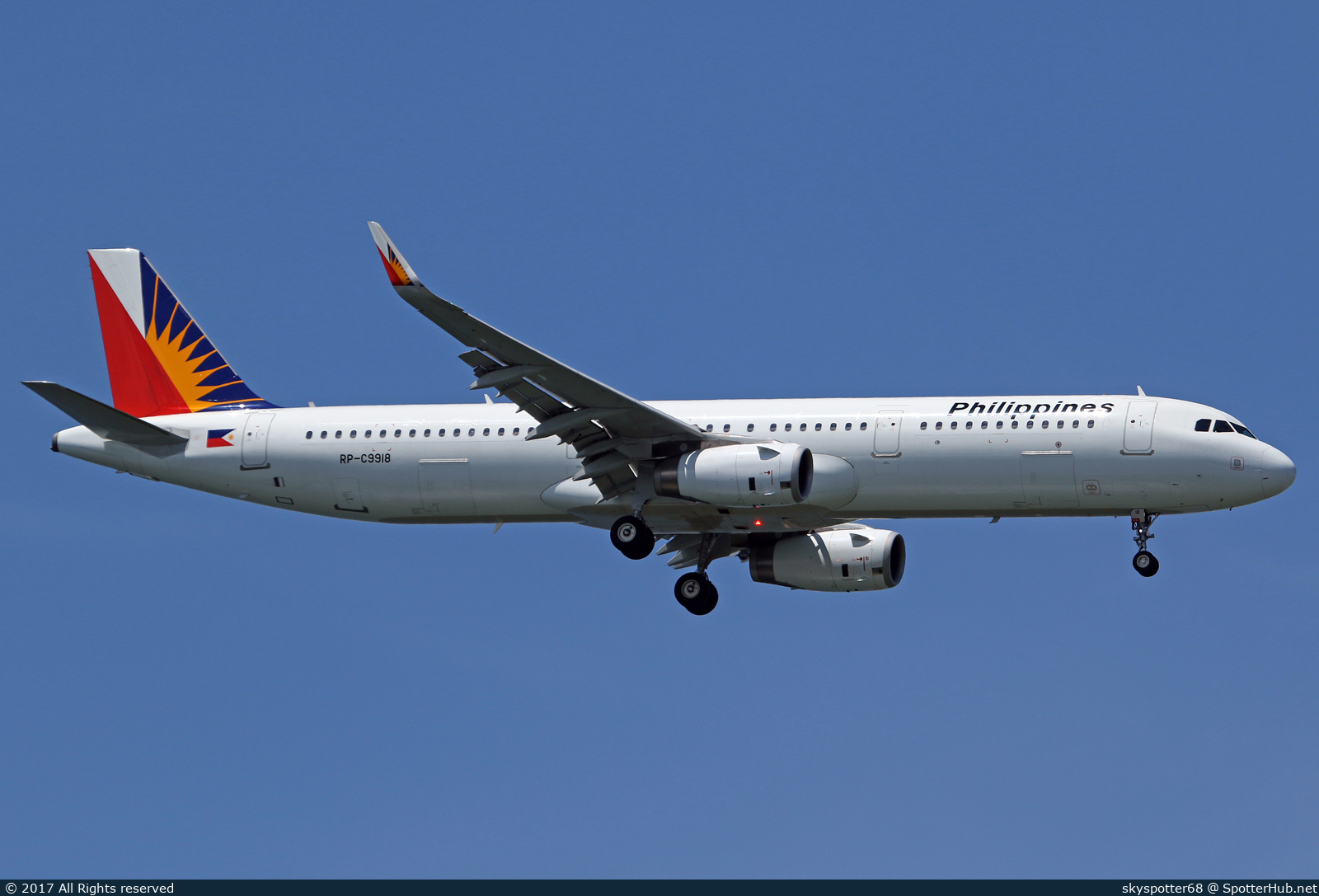 Photo of RP-C9918 - Airbus A321-231 operated by Philippine Airlines