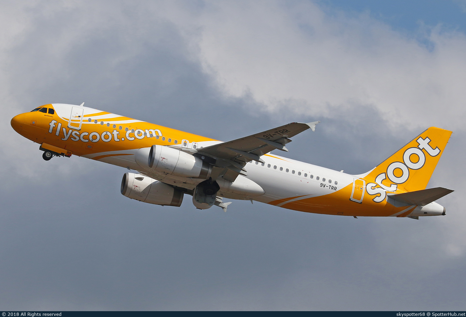 Photo of 9V-TRR - Airbus A320-232 operated by Scoot