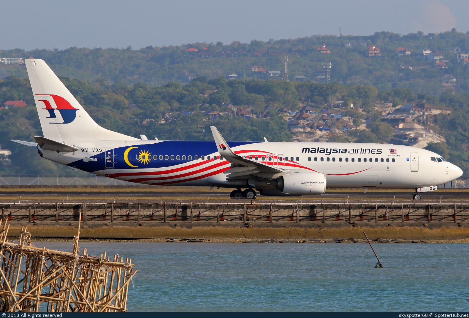 Photo of 9M-MXS - Boeing 737-8H6 operated by Malaysia Airlines