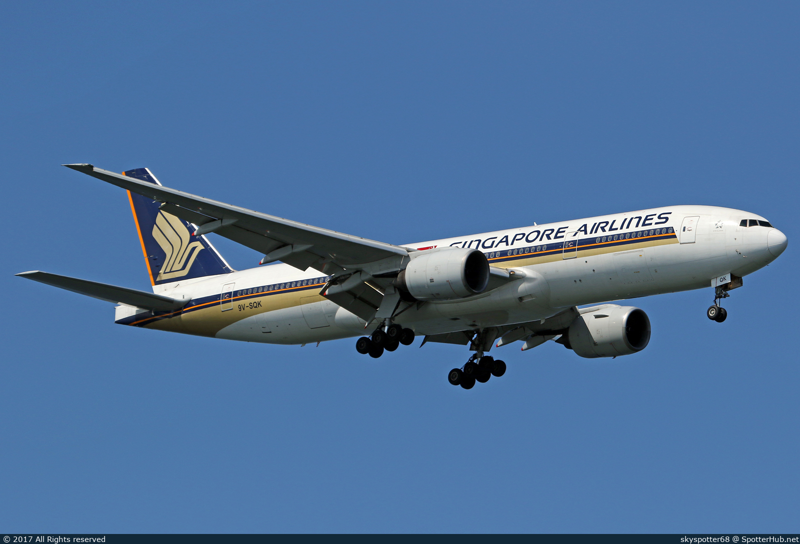 Photo of 9V-SQK - Boeing 777-212(ER) operated by Singapore Airlines