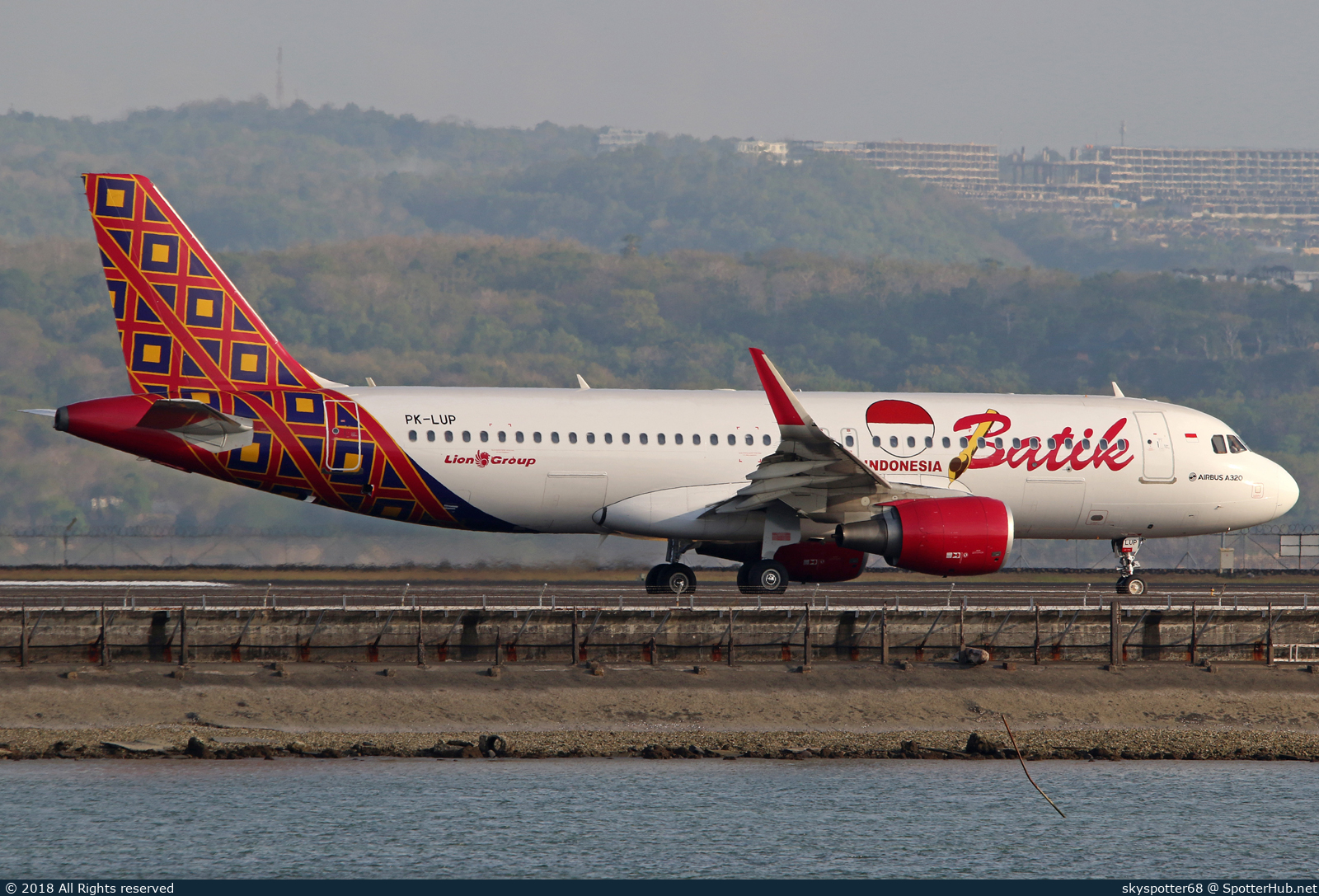 Photo of PK-LUP - Airbus A320-214 operated by Batik Air