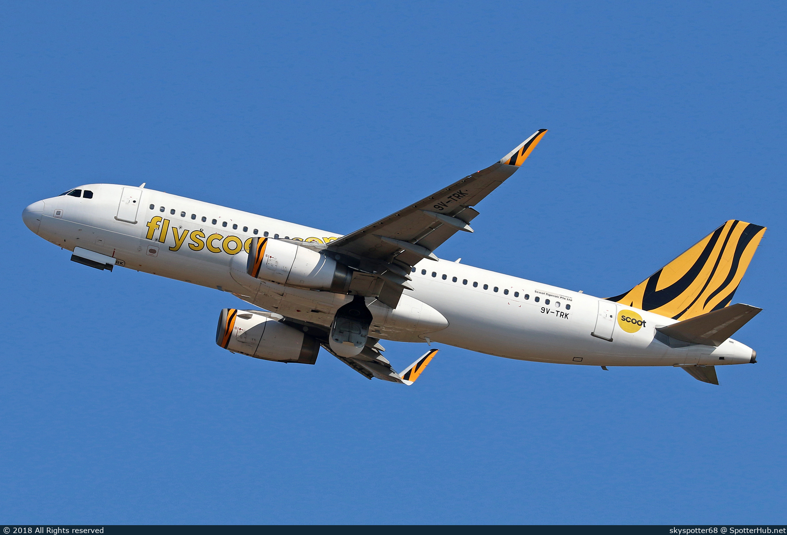 Photo of 9V-TRK - Airbus A320-232 operated by Scoot