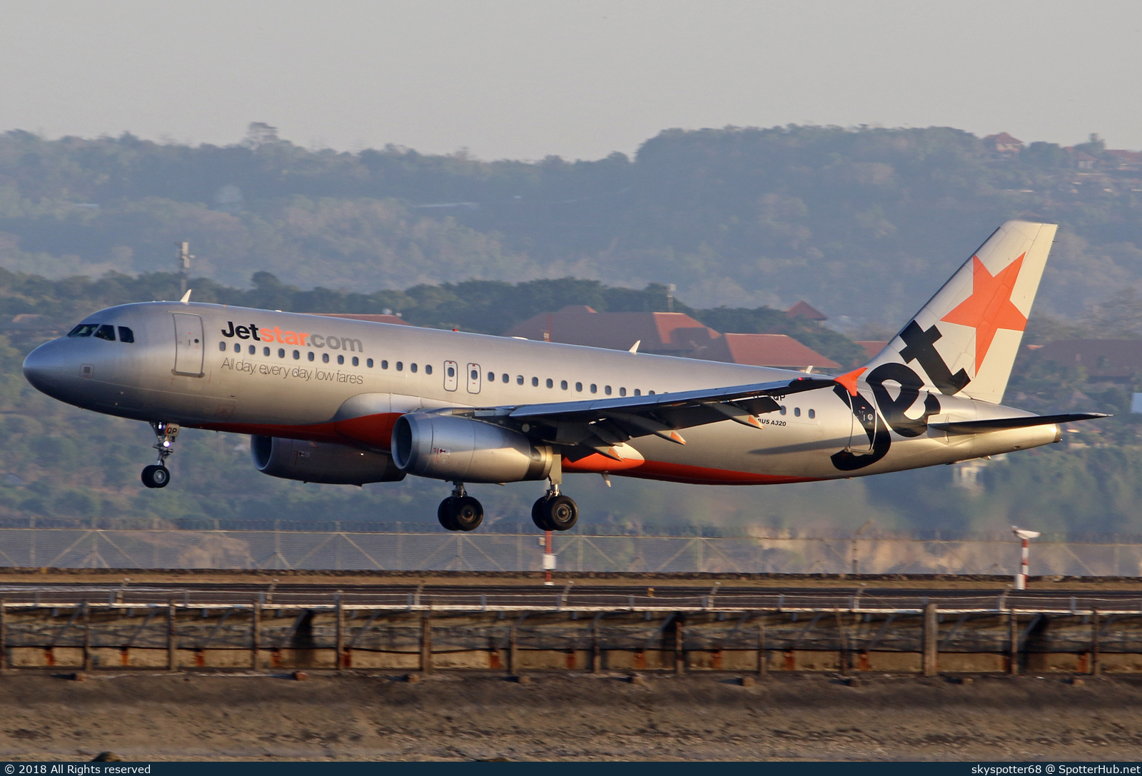 Photo of VH-VQP - Airbus A320-232 operated by Jetstar Airways