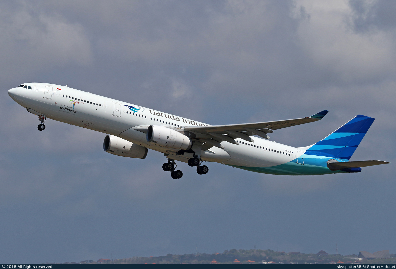 Photo of PK-GPW - Airbus A330-343 operated by Garuda Indonesia