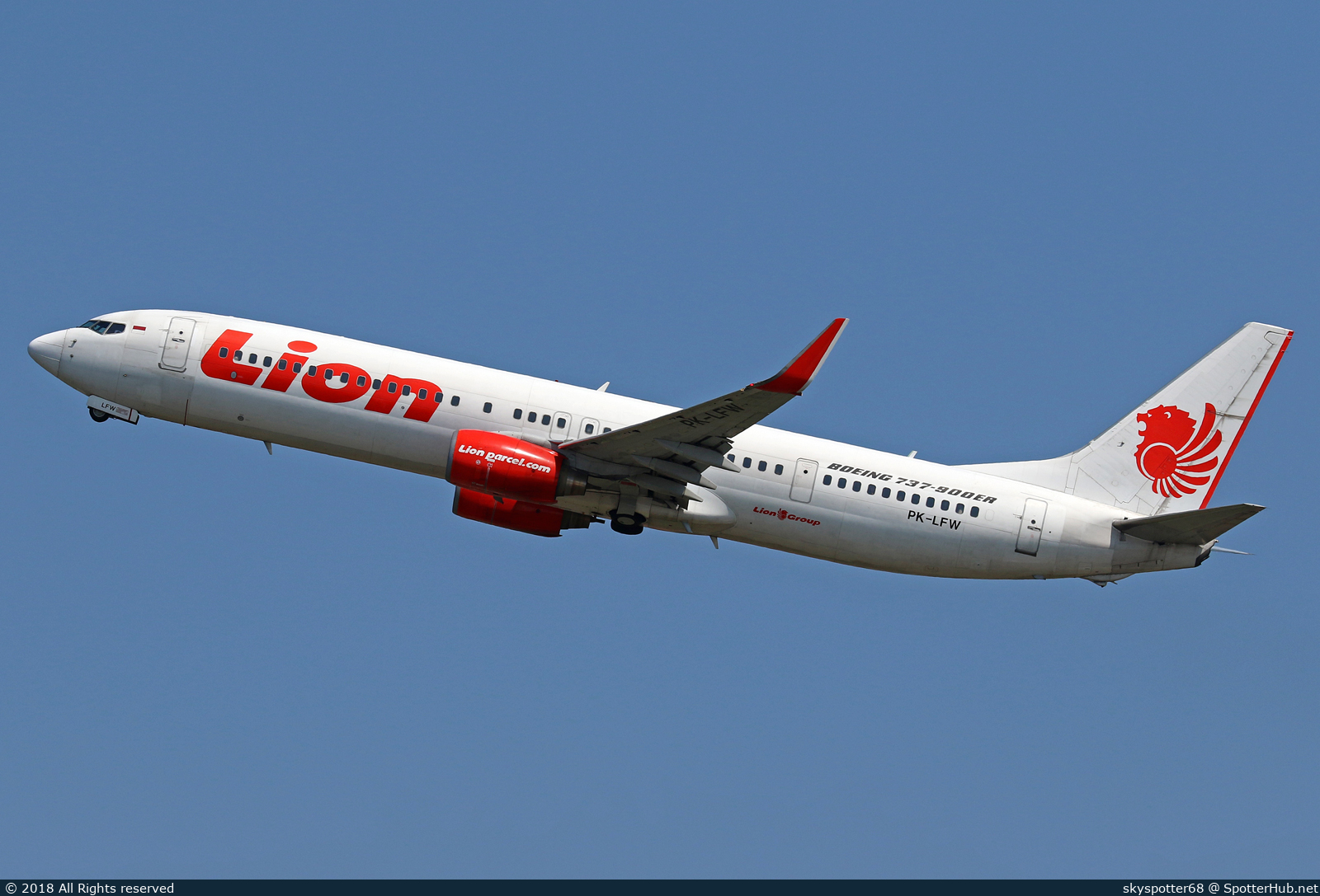 Photo of PK-LFW - Boeing 737-9GP(ER) operated by Lion Air
