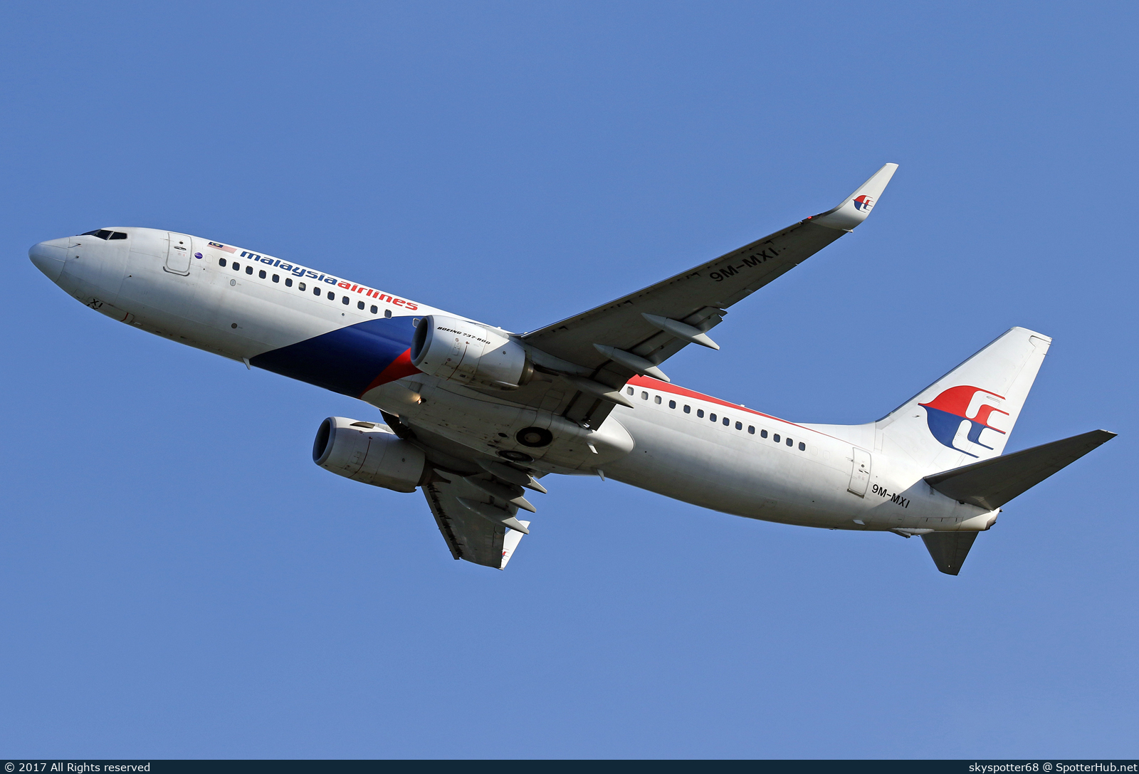 Photo of 9M-MXI - Boeing 737-8H6 operated by Malaysia Airlines