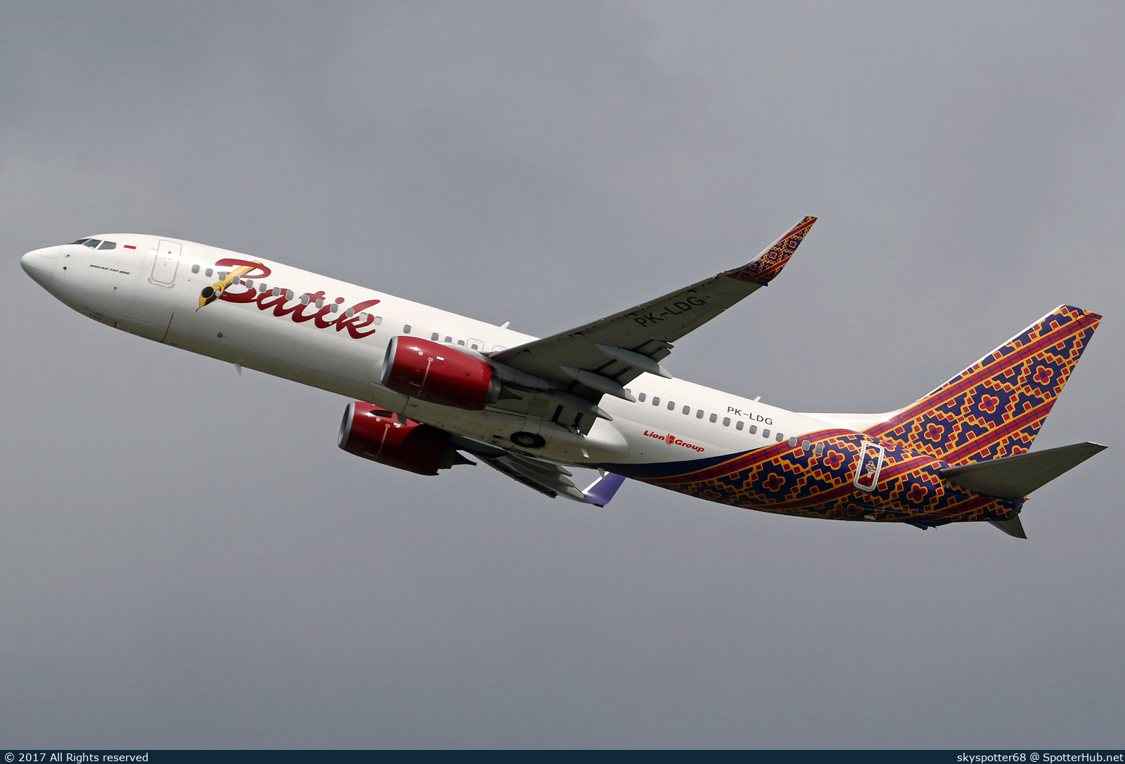 Photo of PK-LDG - Boeing 737-8GP operated by Batik Air