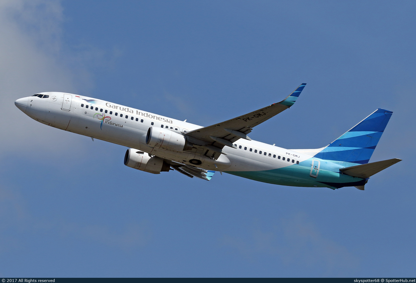 Photo of PK-GMJ - Boeing 737-8U3 operated by Garuda Indonesia