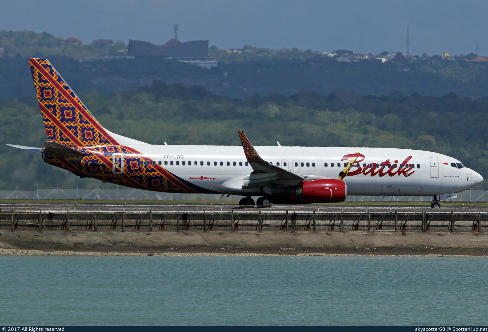 Photo of PK-LDG - Boeing 737-8GP operated by Batik Air