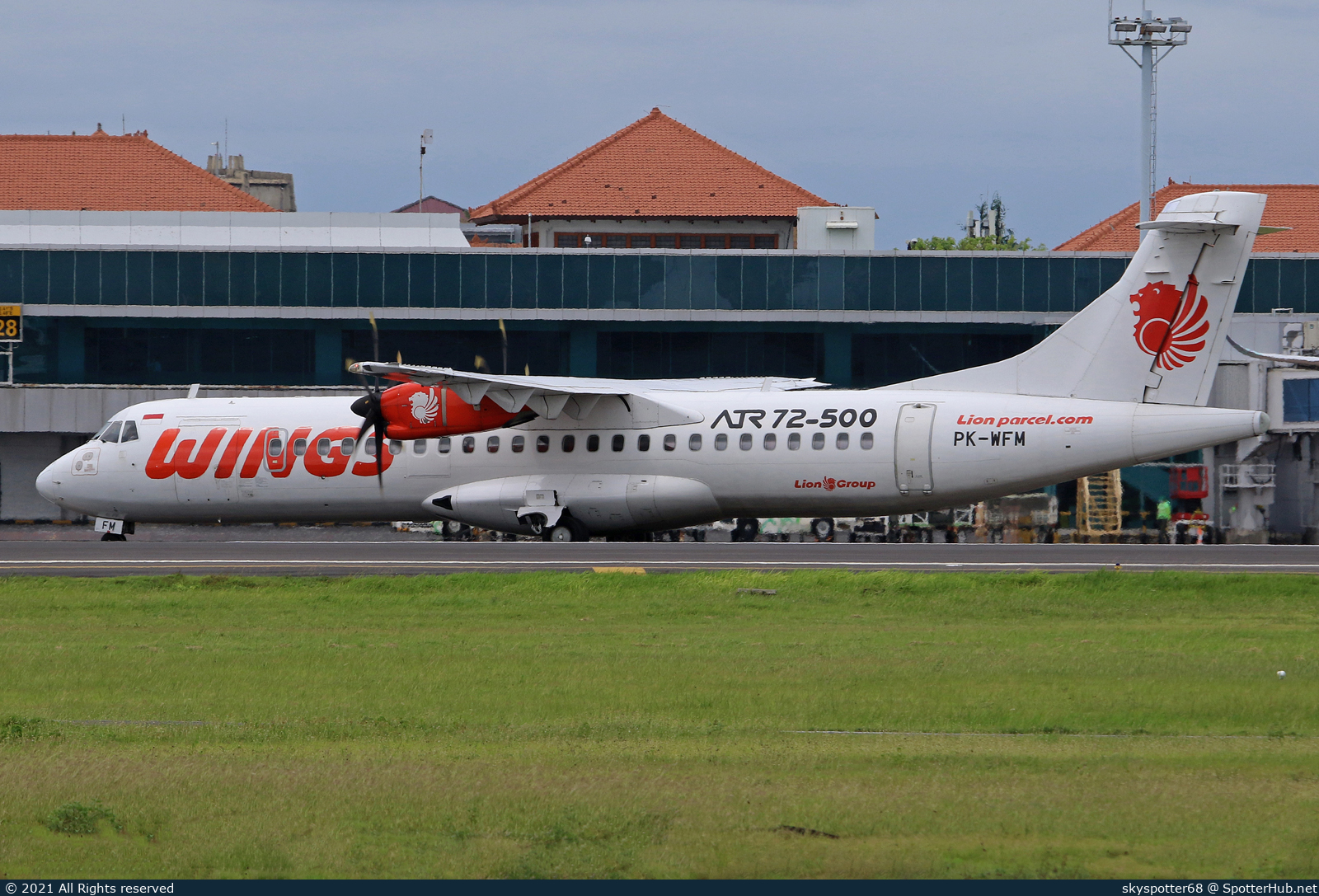 Photo of PK-WFM - ATR 72-500 operated by Wings Air