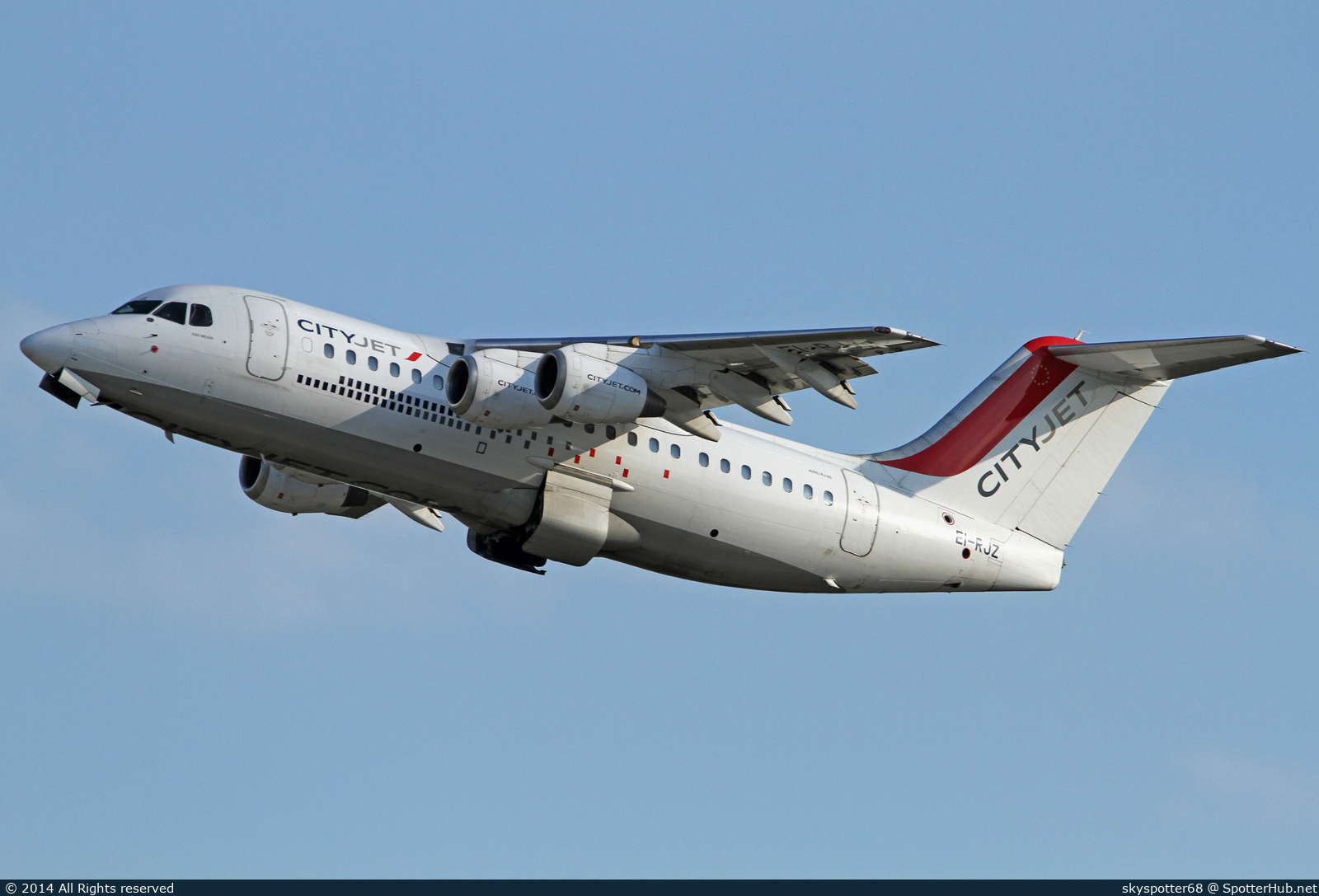 Photo of EI-RJZ - British Aerospace Avro RJ85 operated by CityJet
