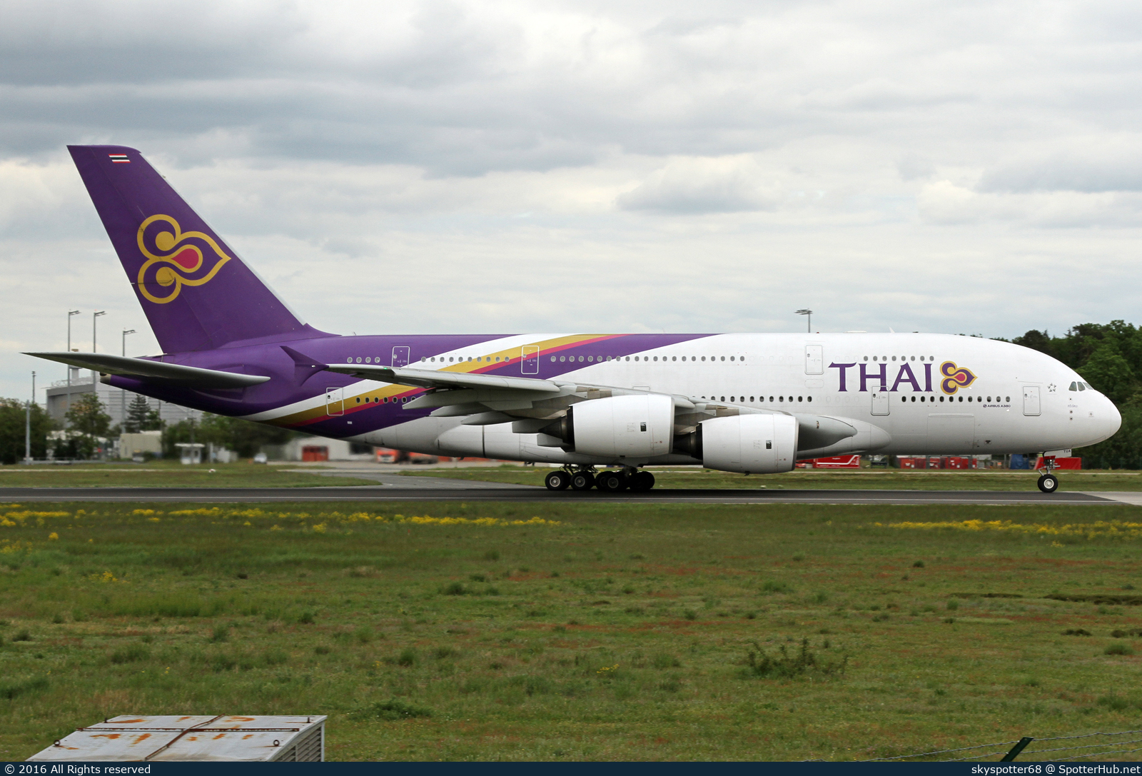 Photo of HS-TUA - Airbus A380-841 operated by Thai Airways International