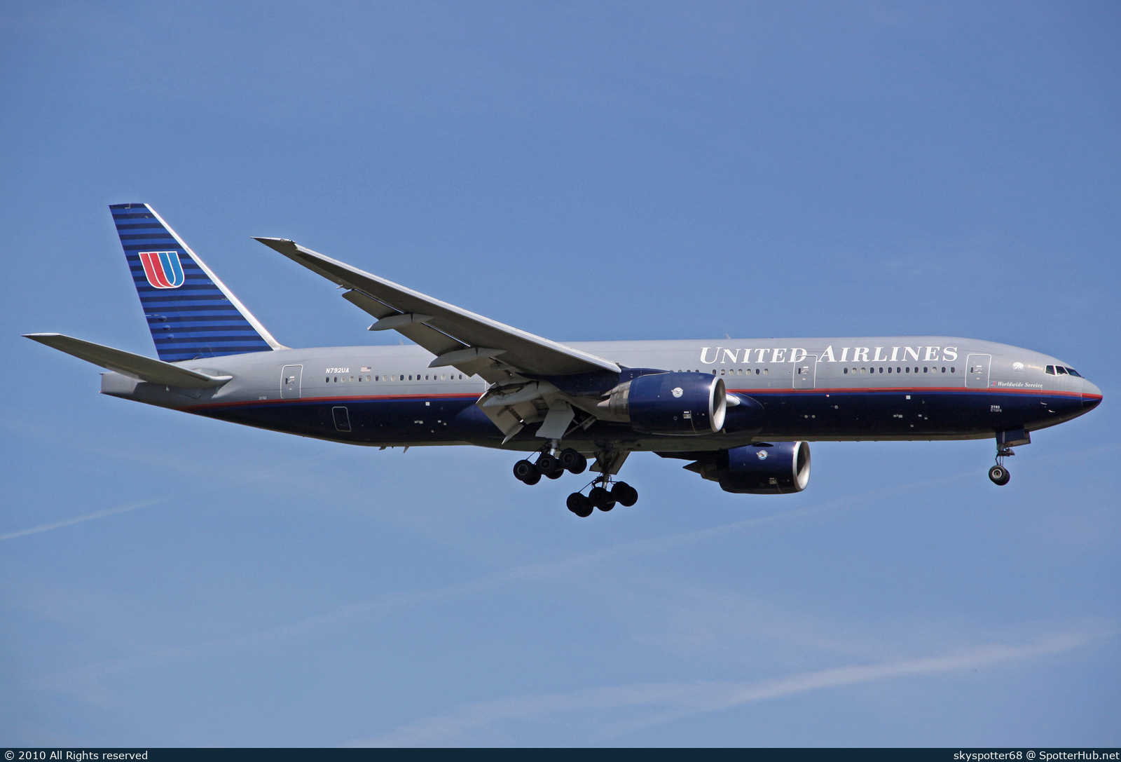 Photo of N792UA - Boeing 777-222(ER) operated by United Airlines