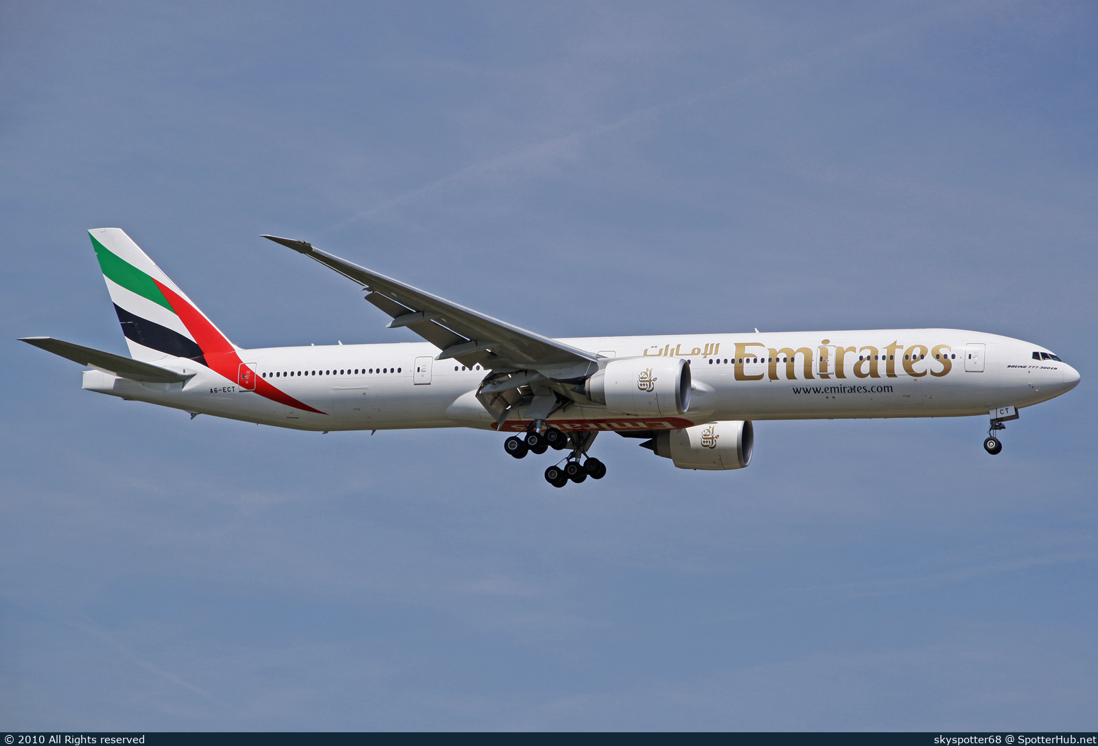 Photo of A6-ECT - Boeing 777-31H(ER) operated by Emirates